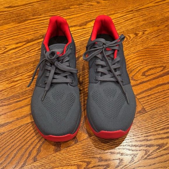Goruck MEN'S BALLISTIC TRAINERS - WOLF GREY + HIGH RISK RED size 9 NWOB - Picture 8 of 11
